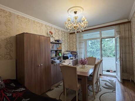3-room old-build apartment for sale in Bakıxanov, 80 m², 188 000 AZN, photo 4 / 12