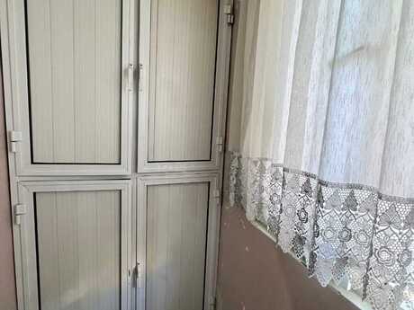 Əhmədlidə 4 otaqlı köhnə tikili mənzil satılır, 115 m², 230 000 AZN, şəkil 5 / 9