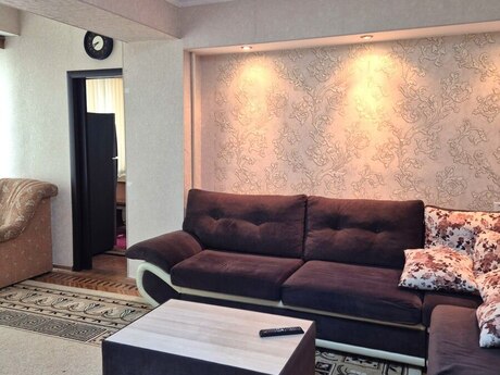 2-room new-build apartment for rent in 28 May, 75 m², 1 200 AZN/mo, photo 2 / 10