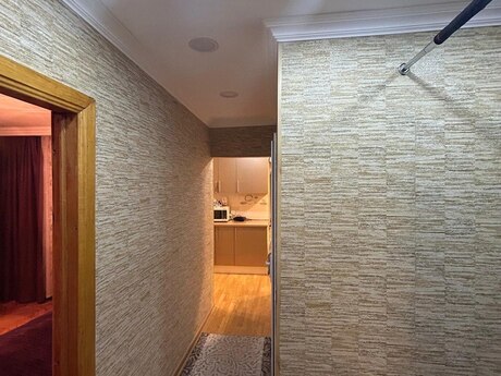 Biləcəridə 3 otaqlı köhnə tikili mənzil satılır, 75 m², 134 000 AZN, şəkil 2 / 12