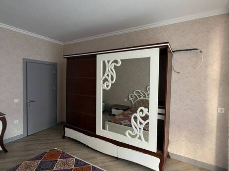 West Town kompleksində 2 otaqlı yeni tikili mənzil kirayə verilir, 87 m², 999 AZN/ay, şəkil 5 / 12