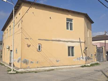 12 rooms · 540 m²
