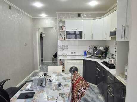 Gənclikdə 3 otaqlı köhnə tikili mənzil satılır, 90 m², 220 000 AZN, şəkil 4 / 4