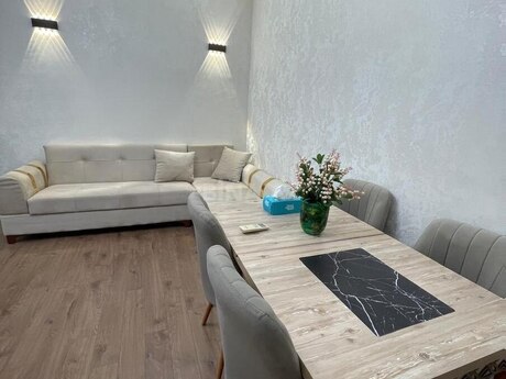 Сдаётся 2-комнатная квартира в новостройке, 28 May, 90 м², 1 200 AZN/мес, фото 3 / 12