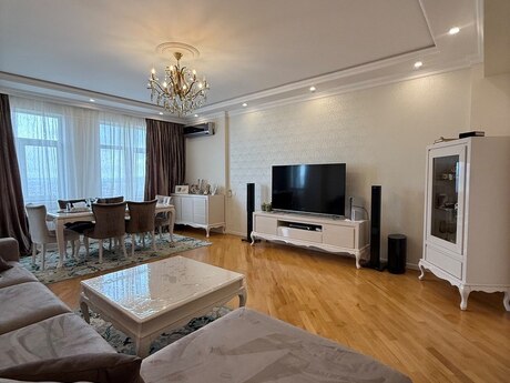 Elan №6546776 - Bakı, Nəsimi m., 2 otaqlı, 112 m², 9/17 mərtəbə