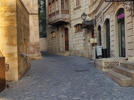 3 otaq · 60 m² · 2/3 mərtəbə, İçəri Şəhər