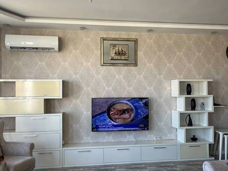 Şah İsmayıl Xətaidə 3 otaqlı yeni tikili mənzil satılır, 160 m², 520 000 AZN, şəkil 4 / 12