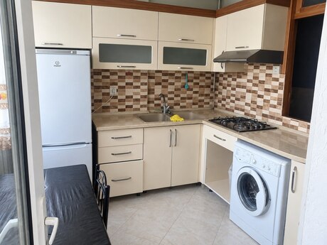 2-room new-build apartment for sale in Memar Əcəmi, 52 m², 168 000 AZN, photo 5 / 7