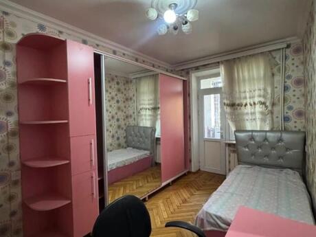 Yasamalda 3 otaqlı köhnə tikili mənzil satılır, 100 m², 270 000 AZN, şəkil 5 / 12