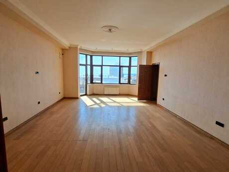 3 otaq · 140 m² · 7/10 mərtəbə, Sahil