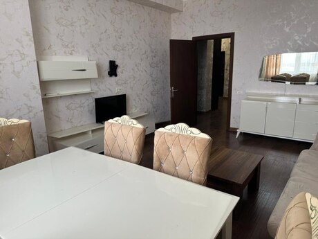 Həzi Aslanovda 2 otaqlı yeni tikili mənzil kirayə verilir, 100 m², 700 AZN/ay, şəkil 2 / 12