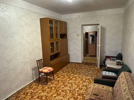 Hövsanda 3 otaqlı köhnə tikili mənzil satılır, 70 m², 118 000 AZN, şəkil 2 / 12
