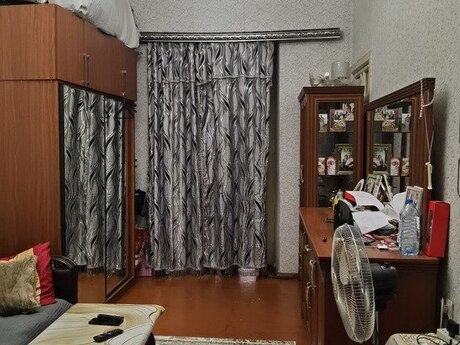 Bayılda 3 otaqlı köhnə tikili mənzil satılır, 100 m², 100 000 AZN, şəkil 4 / 12