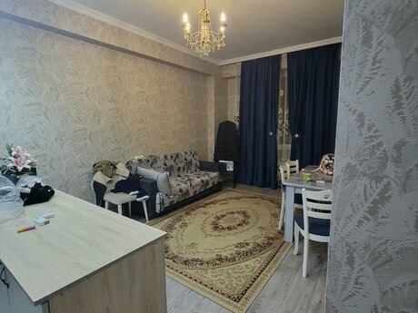 Yeni Günəşlidə 3 otaqlı yeni tikili mənzil kirayə verilir, 75 m², 630 AZN/ay, şəkil 2 / 8