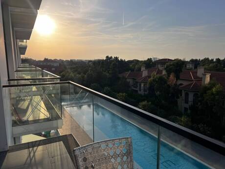 Sea Breezedə 1 otaqlı yeni tikili mənzil satılır, 50 m², 306 000 AZN, şəkil 3 / 12