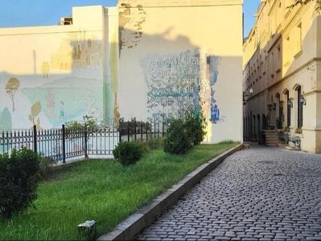 İçəri Şəhərdə 3 otaqlı köhnə tikili mənzil satılır, 76 m², 595 000 AZN, şəkil 3 / 12