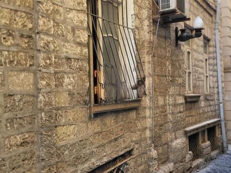 İçəri Şəhərdə 3 otaqlı köhnə tikili mənzil satılır, 76 m², 595 000 AZN, şəkil 4 / 12