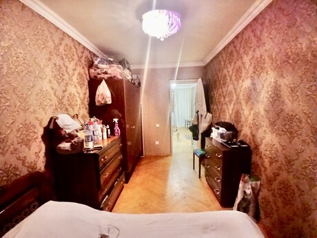 Neftçilərdə 2 otaqlı köhnə tikili mənzil satılır, 55 m², 140 000 AZN, şəkil 4 / 12