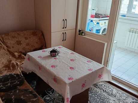2-room old-build apartment for rent in Yeni Yasamal, 50 m², 500 AZN/mo, photo 4 / 5