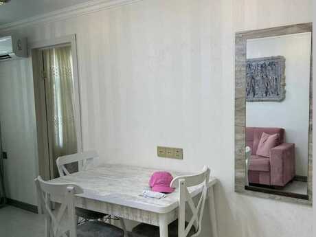 Nizamidə 2 otaqlı köhnə tikili mənzil kirayə verilir, 45 m², 650 AZN/ay, şəkil 2 / 9