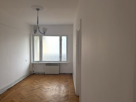 28 Mayda 3 otaqlı köhnə tikili mənzil kirayə verilir, 67 m², 985 AZN/ay, şəkil 4 / 5