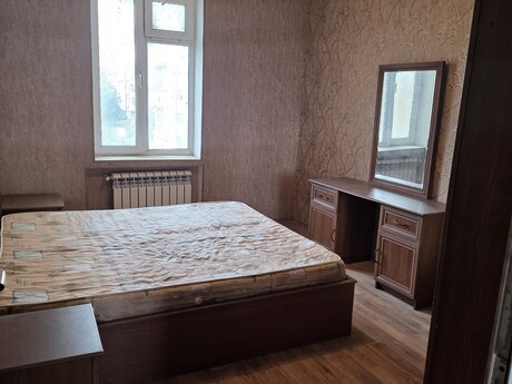 Xalqlar Dostluğunda 3 otaqlı köhnə tikili mənzil kirayə verilir, 67 m², 750 AZN/ay, şəkil 5 / 12