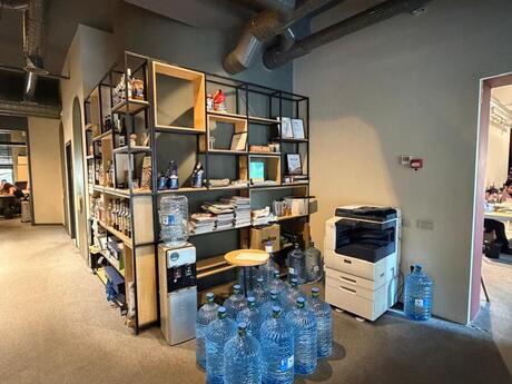Commercial space · 100 m² · floor 1, 28 May