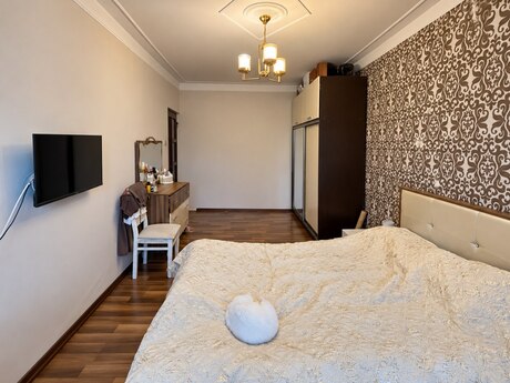 Bakıxanovda 3 otaqlı köhnə tikili mənzil satılır, 68 m², 235 000 AZN, şəkil 4 / 12