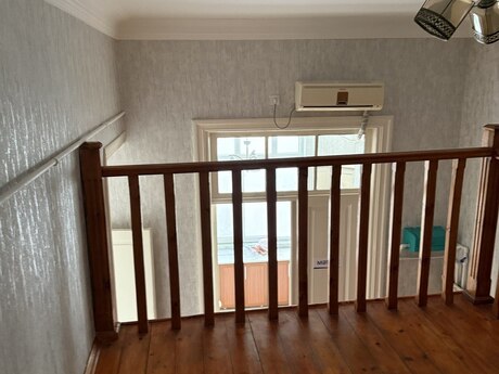 Nizamidə 3 otaqlı köhnə tikili mənzil satılır, 150 m², 450 000 AZN, şəkil 3 / 12
