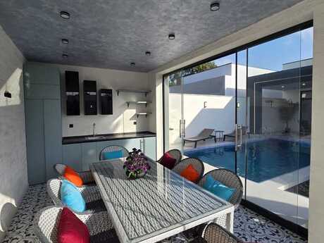 Şüvəlanda 4 otaqlı həyət evi satılır, 170 m², 420 000 AZN, şəkil 5 / 12