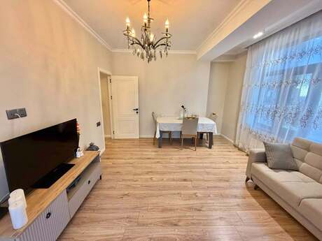 İnşaatçılarda 3 otaqlı yeni tikili mənzil satılır, 98 m², 365 000 AZN, şəkil 3 / 12