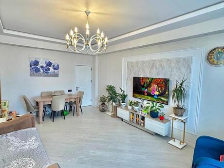İnşaatçılarda 3 otaqlı yeni tikili mənzil satılır, 90 m², 233 000 AZN, şəkil 3 / 12
