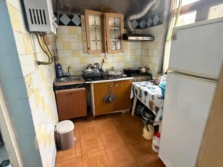 Nəsimidə 2 otaqlı köhnə tikili mənzil satılır, 58 m², 153 000 AZN, şəkil 4 / 10