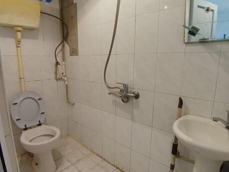 Ağ şəhərdə 1 otaqlı köhnə tikili mənzil kirayə verilir, 30 m², 350 AZN/ay, şəkil 4 / 12