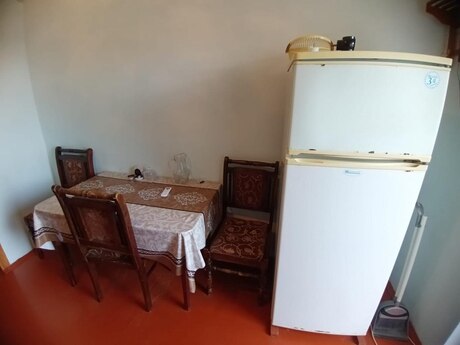 Ağ şəhərdə 1 otaqlı köhnə tikili mənzil kirayə verilir, 30 m², 350 AZN/ay, şəkil 3 / 12