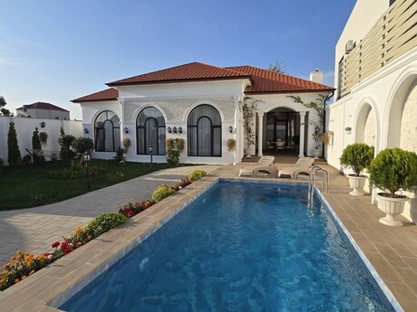 Şüvəlanda 4 otaqlı həyət evi satılır, 150 m², 375 000 AZN, şəkil 2 / 12