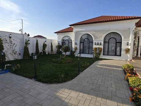 Şüvəlanda 4 otaqlı həyət evi satılır, 150 m², 375 000 AZN, şəkil 5 / 12