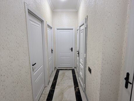 Продаётся 3-комнатная квартира в новостройке, Hökməli, 75 м², 110 000 AZN, фото 2 / 11