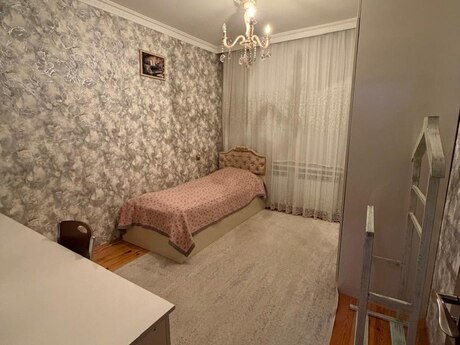 Azadlıq Prospektidə 5 otaqlı köhnə tikili mənzil satılır, 120 m², 275 000 AZN, şəkil 5 / 12