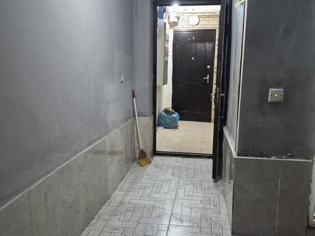 Binəqədidə 2 otaqlı köhnə tikili mənzil satılır, 45 m², 53 000 AZN, şəkil 5 / 12