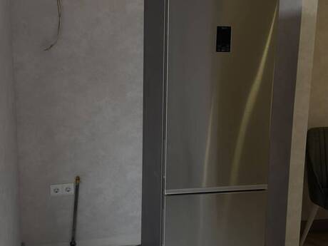 7-ci mikrorayonda 2 otaqlı yeni tikili mənzil kirayə verilir, 68 m², 300 AZN/ay, şəkil 3 / 12