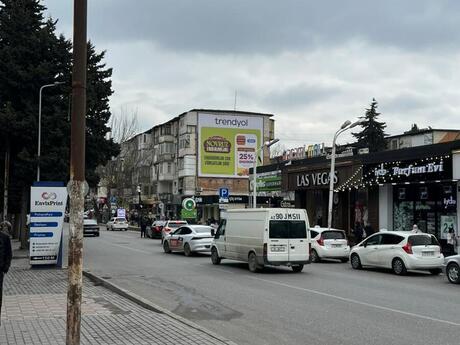 Elan №6547626 - Bakı, Memar Əcəmi m., 3 otaqlı, 55 m², 3/5 mərtəbə