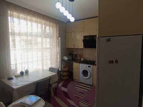 Balaxanıda 5 otaqlı həyət evi satılır, 150 m², 145 000 AZN, şəkil 2 / 12
