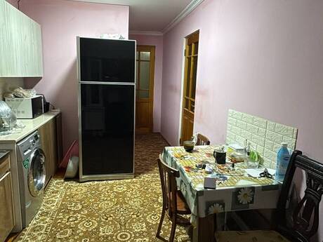 Qaraçuxurda 3 otaqlı həyət evi kirayə verilir, 150 m², 500 AZN/ay, şəkil 4 / 7