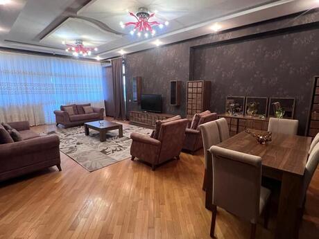 Elmlər Akademiyasında 5 otaqlı yeni tikili mənzil kirayə verilir, 238 m², 1 800 AZN/ay, şəkil 2 / 12