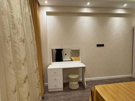 3 otaqlı mənzil, 152 m², Nəsimi, 1 400 AZN