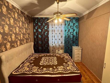 Сдаётся 3-комнатная квартира в новостройке, Şah İsmayıl Xətai, 85 м², 900 AZN/мес, фото 2 / 12