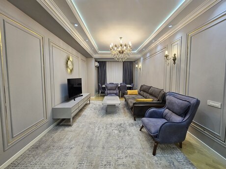 Elan №6547786 - Bakı, Nəriman Nərimanov m., 3 otaqlı, 130 m², 13/18 mərtəbə