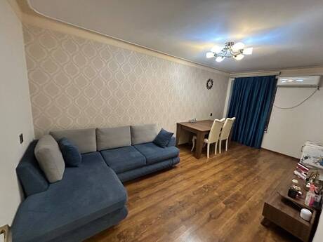 2 otaq · 50 m² · 2/5 mərtəbə, Şah İsmayıl Xətai