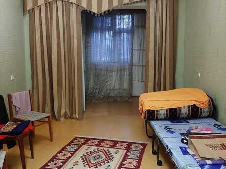 Köhnə Günəşlidə 2 otaqlı köhnə tikili mənzil satılır, 62 m², 139 000 AZN, şəkil 4 / 12